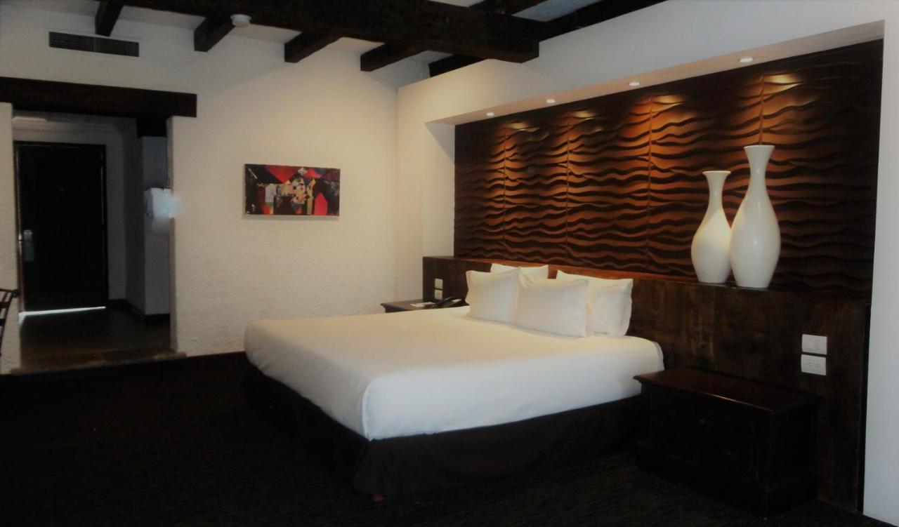 Radisson Hotel Tapatio Guadalajara Aeropuerto Tlaquepaque Exteriör bild